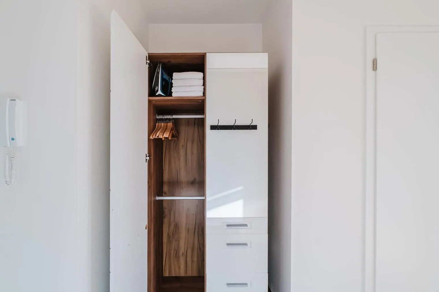 Blueground Zizkov Furnished Park Prg-42 Apartment Prague